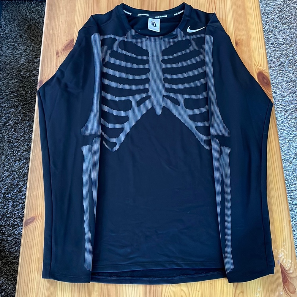 Nike Skeleton Long Sleeve Running Top